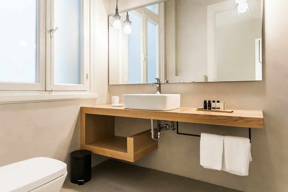 Monastiraki Suites By Livin Urbban أثينا المظهر الخارجي الصورة
